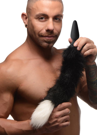 Large Anal Plug With Interchangeable Fox Tail - Black And White